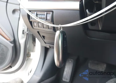 2018 Subaru Outback 3.6R Touring from USA, damaged, VIN 4S4BSETC5J3324871